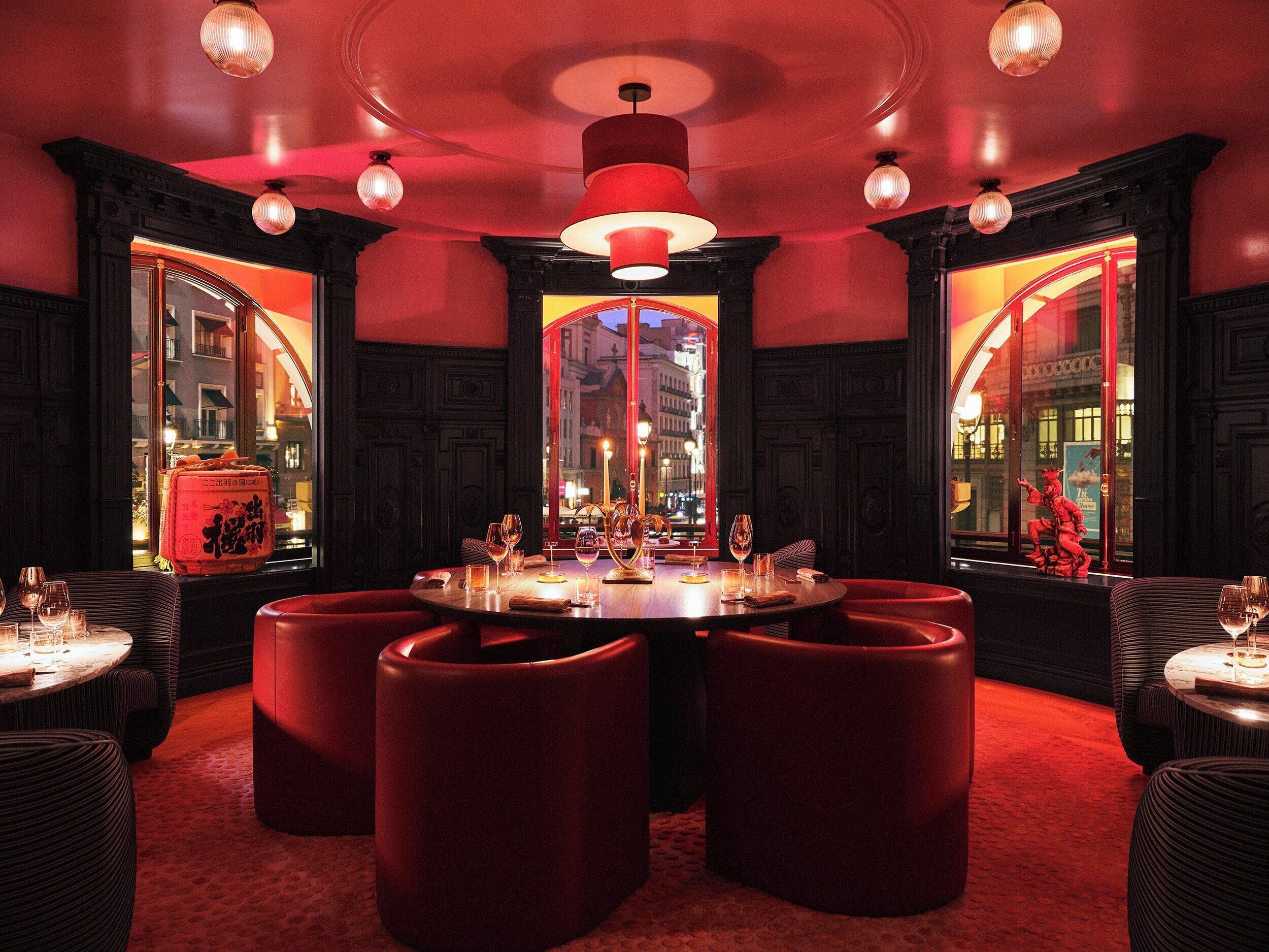 Photo - Four Seasons Hotel Madrid