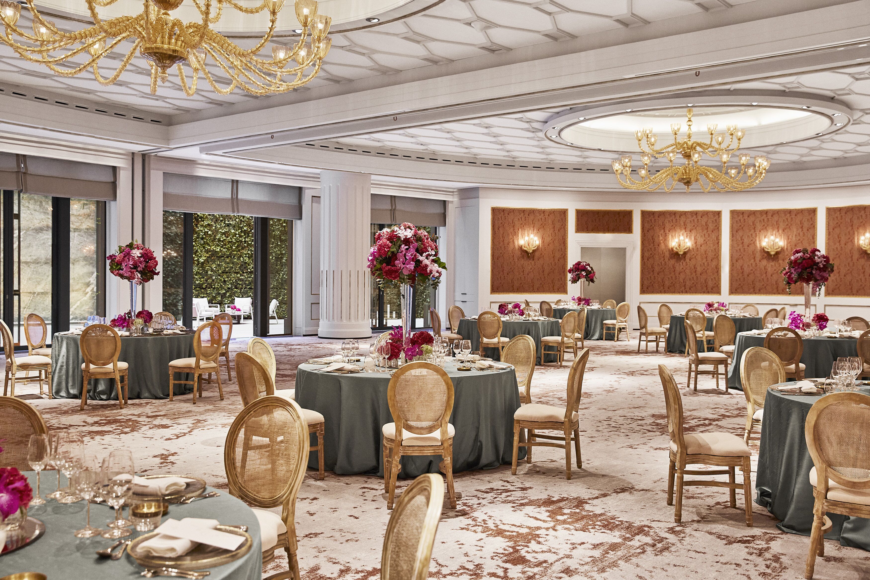 Photo - Four Seasons Hotel Madrid