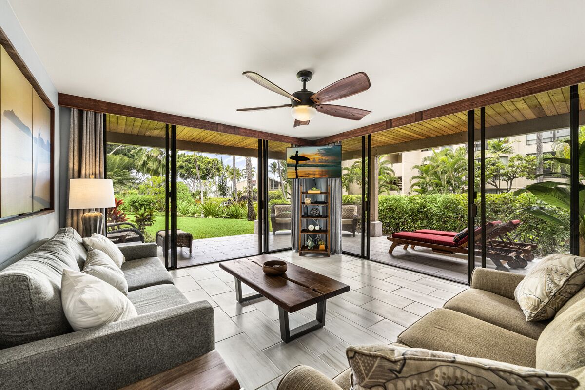 KKSR#6101 Remodeled Ground Floor Corner END Unit, OCEAN/GOLF Course Views!