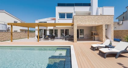 Gorgeous home in Pirovac