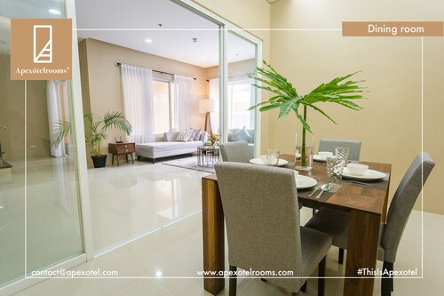 Villa royale de Cebu Garden, plusieurs chambres, piscine privée, entrée privée CBD