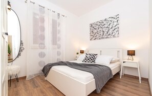3 chambres, Wi-Fi gratuit, draps fournis