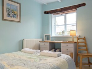 3 quartos, Wi-Fi de cortesia, roupa de cama