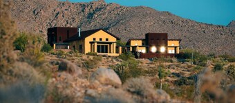 Jade · Sacred Sands - Jade Room