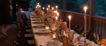 Family Cabin with Hot Tub & Game room. 8.3 miles from Appalachian Ski Mt. 