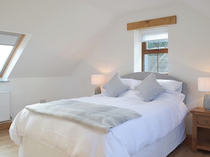 3 dormitorios, wifi gratis, ropa de cama