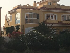 Extérieur