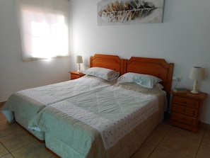 2 chambres, coffre-fort, fer et planche à repasser, Wi-Fi