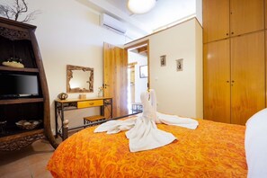 1 chambre, coffres-forts dans les chambres, bureau