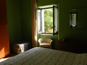 2 habitaciones, wifi gratis y ropa de cama