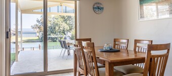 Seabreeze on Ibis Place