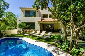 Piscina externa