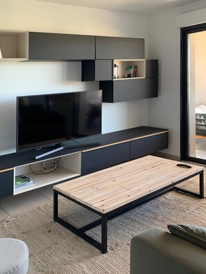 TV connectée, chaîne hi-fi