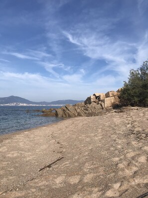 Playa en los alrededores 