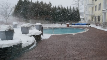 Beheizter Pool
