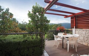 Outdoor dining - 2 bedroom gorgeous apartment in Rabac (Rabac)
