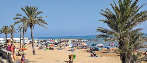 In Strandnähe, Angeln