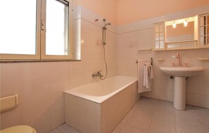 Kombination af bruser/badekar