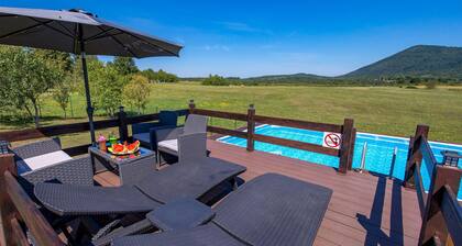 2 bedroom beautiful home in Plaski