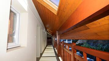 Enceinte de lâhĂ©bergement