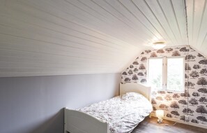 3 chambres, lit parapluie