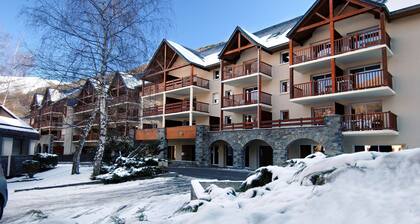 Proche du téléphérique! Appartement cosy et équipé, piscine sur place