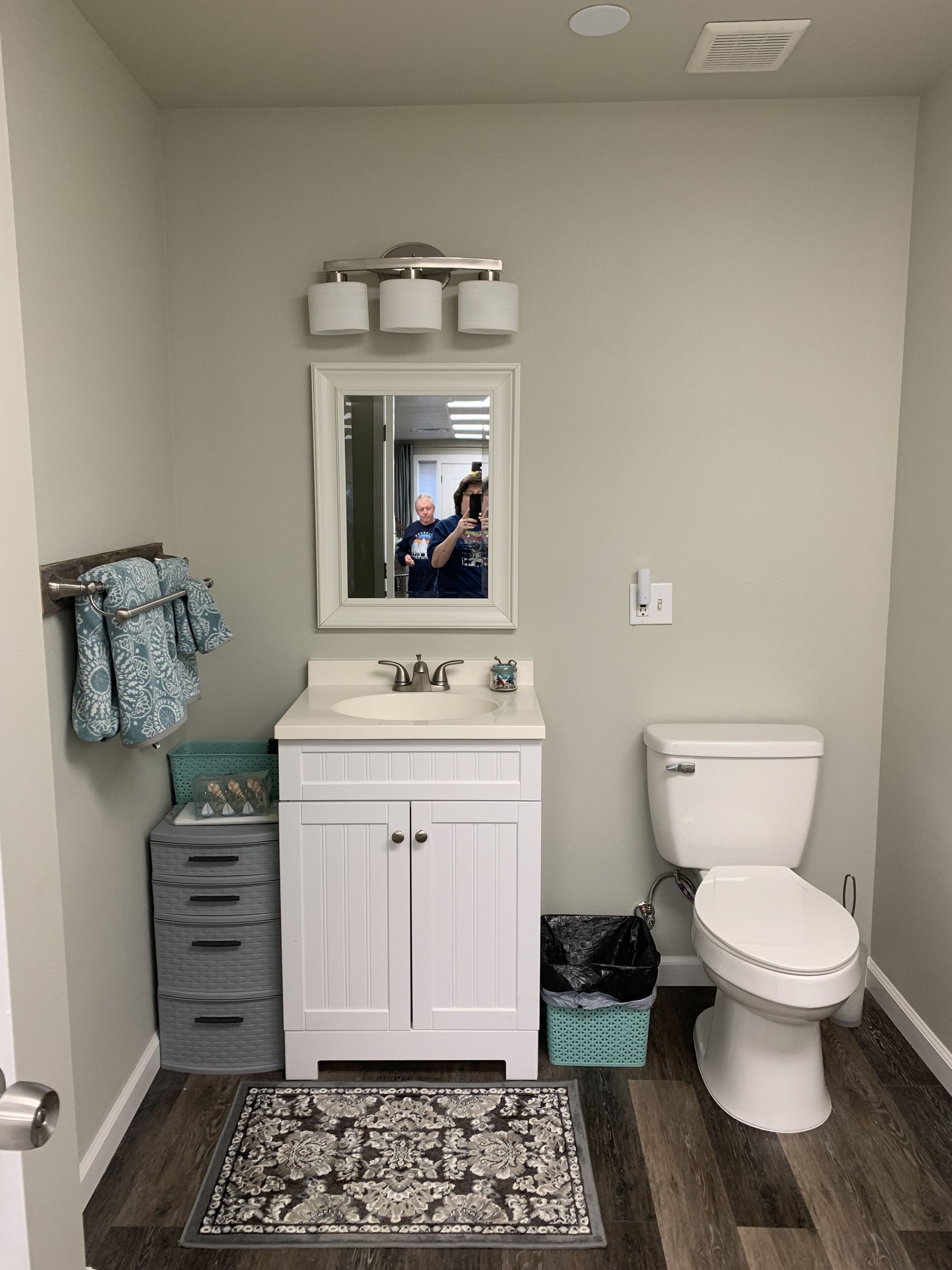 Combined shower/tub, hair dryer, towels, soap