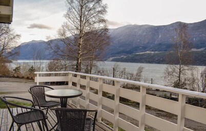 3 bedroom lovely home in Vallavik