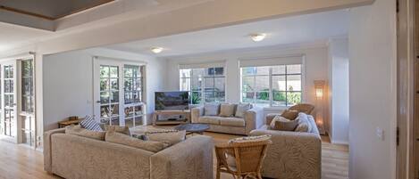 TV, DVD player, stereo