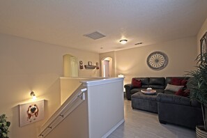 Interior - Near Airport, University, Stadiums & more. Sleeps 8 by a Premier Partner Host! (Albuquerque)