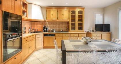 4 huoneen majoitusta Algajolassa