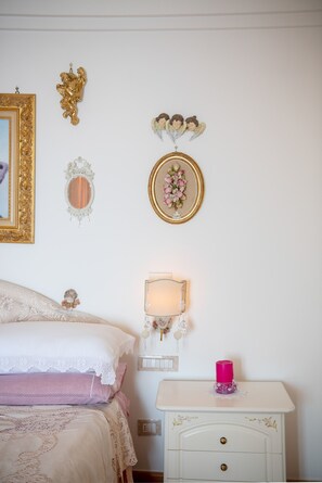 2 bedrooms, iron/ironing board, travel cot, free WiFi - CASA PERLA POSITANO- Positano AMALFI COAST (positano)