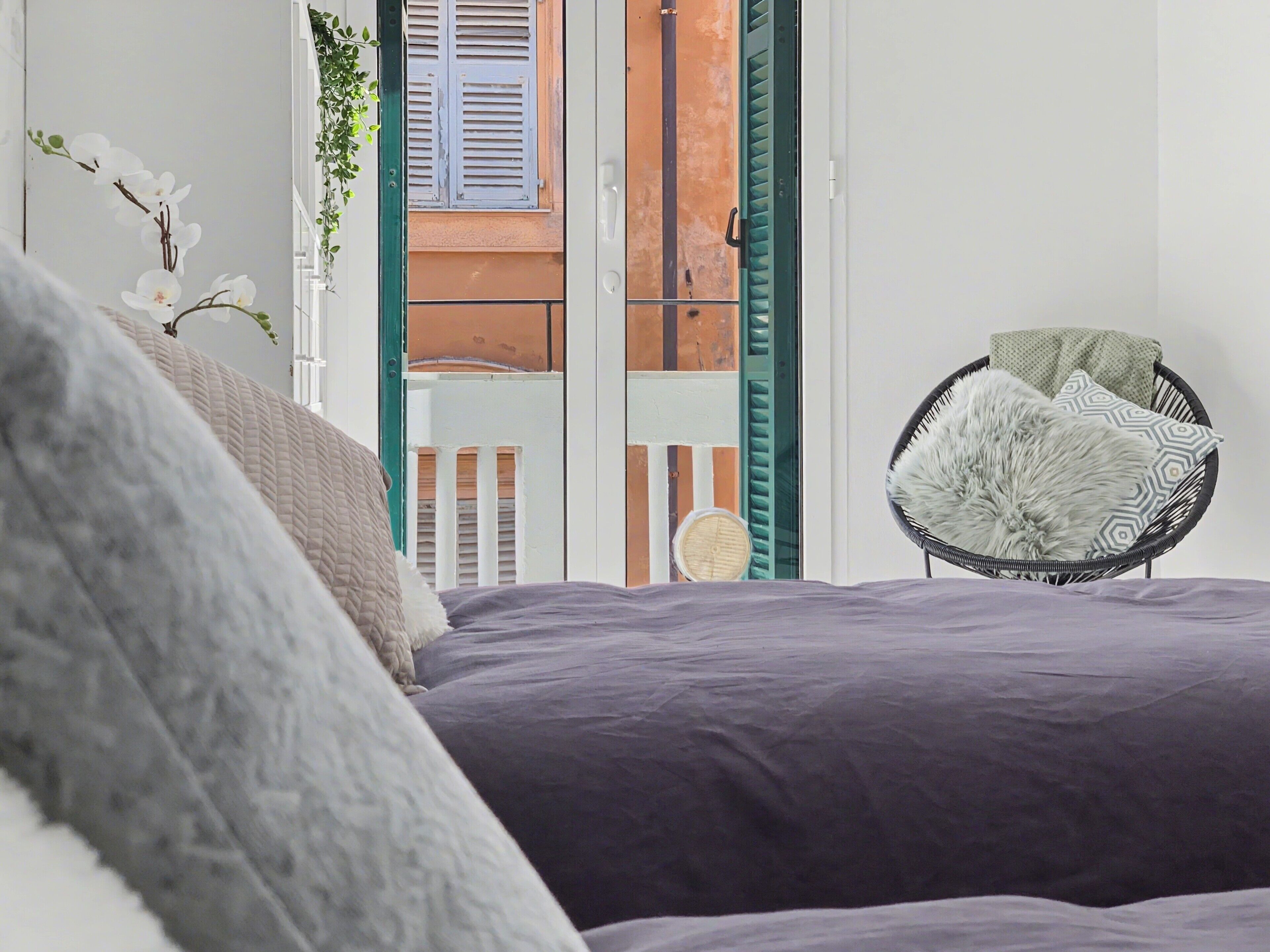 3 chambres, fer et planche à repasser, Wi-Fi, draps fournis