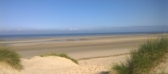 Very pretty apartment 5 minutes walk from the sea