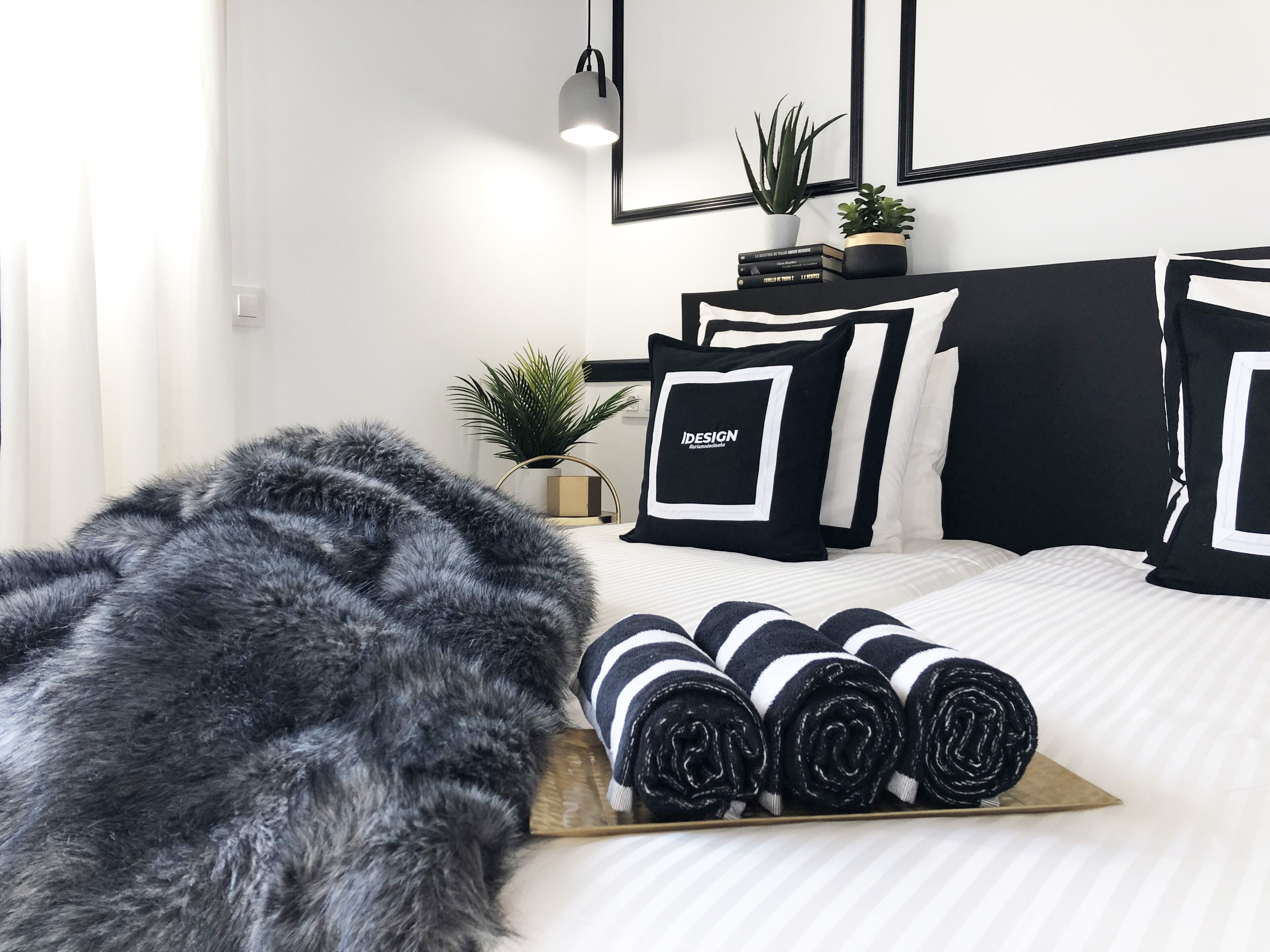 4 多间卧室、熨斗/熨衣板、WiFi、床单