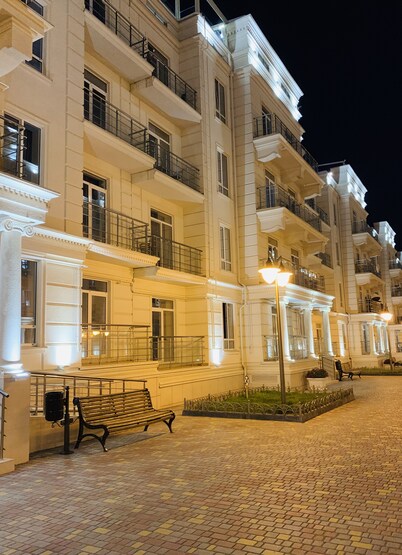 An elegant and spacious apartment near the center and the sea