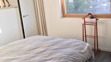 3 chambres, bureau, Wi-Fi, draps fournis