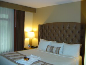 2 Schlafzimmer, Zimmersafe, Bügeleisen/Bügelbrett, WLAN