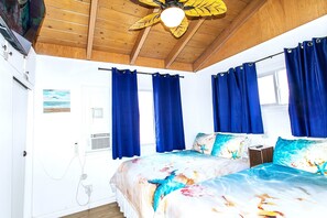9 habitaciones, escritorio y tabla de planchar con plancha
