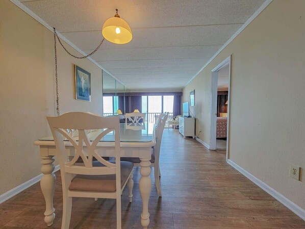 Dining - Oceanfront Stay • King Bed • Private Balcony (Ocean City)