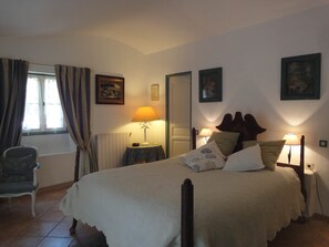 1 Schlafzimmer, Zimmersafe, Reisekinderbett, kostenloses WLAN