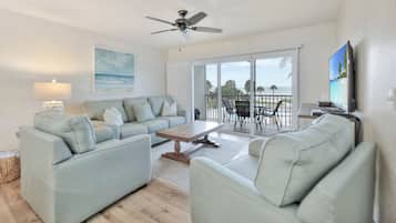 Smart TV, DVD player