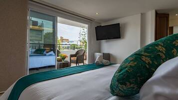 Suite superior | Ropa de cama de alta calidad y edredones de plumas