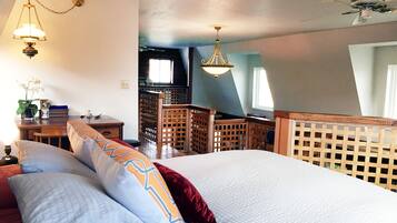 3 bedrooms, desk, iron/ironing board, free WiFi