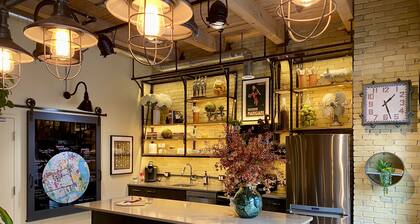 theLOFTonJAMES, Historic Exchange District, Exposed Brick & Beams, High Ceilings