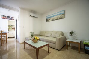 Living area - City center apartment 2 rooms (Málaga)