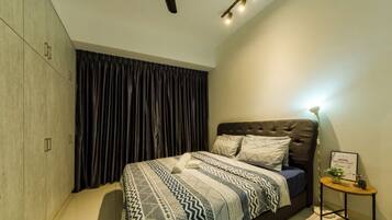 2 bedrooms, in-room safe, iron/ironing board, WiFi