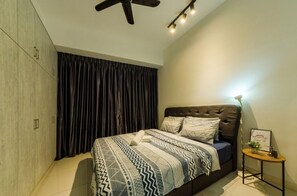 2 bedrooms, in-room safe, iron/ironing board, WiFi - 8 mins to Sunway ★Gem of NightViëw Petaling Jaya ★2-6 pax ★20 mins to KLCC 熟通中文 (PETALING JAYA)