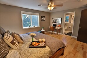 3 chambres, bureau, fer et planche à repasser, Wi-Fi