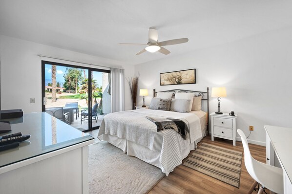 2 bedrooms, desk, iron/ironing board, WiFi